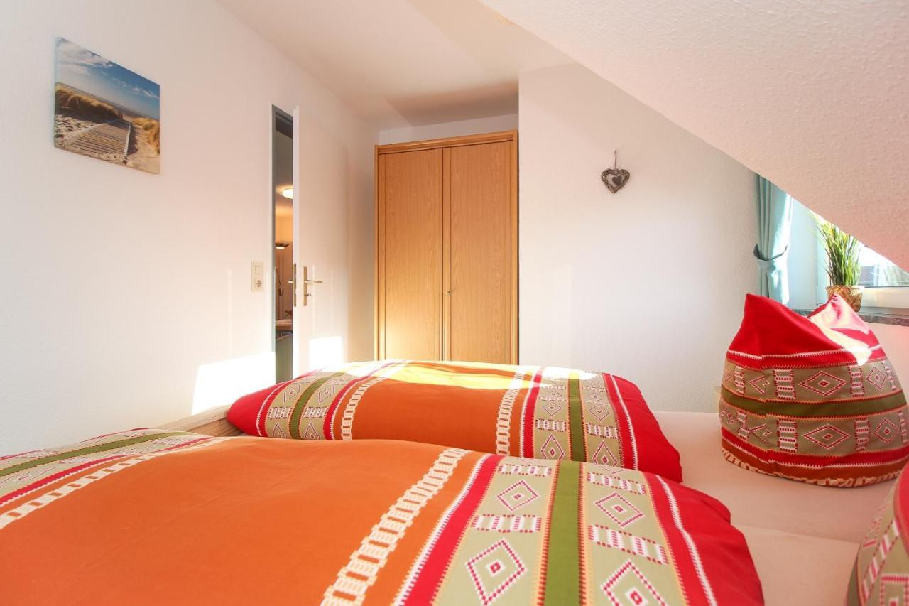 Wiese Apartment *